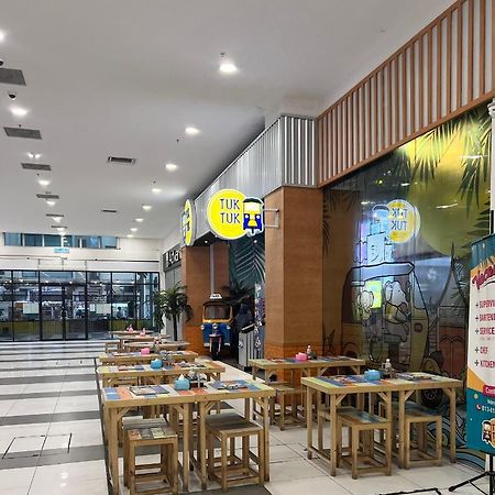 Rayyan Condominium @ Metrocity Square Kuching Luaran gambar