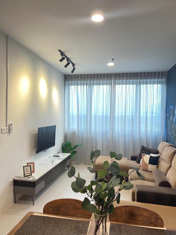 Rayyan Condominium @ Metrocity Square Kuching Luaran gambar
